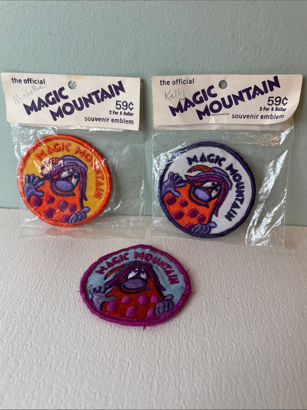 Vintage Magic Mountain Bloop Souvenir Emblem Set of 3